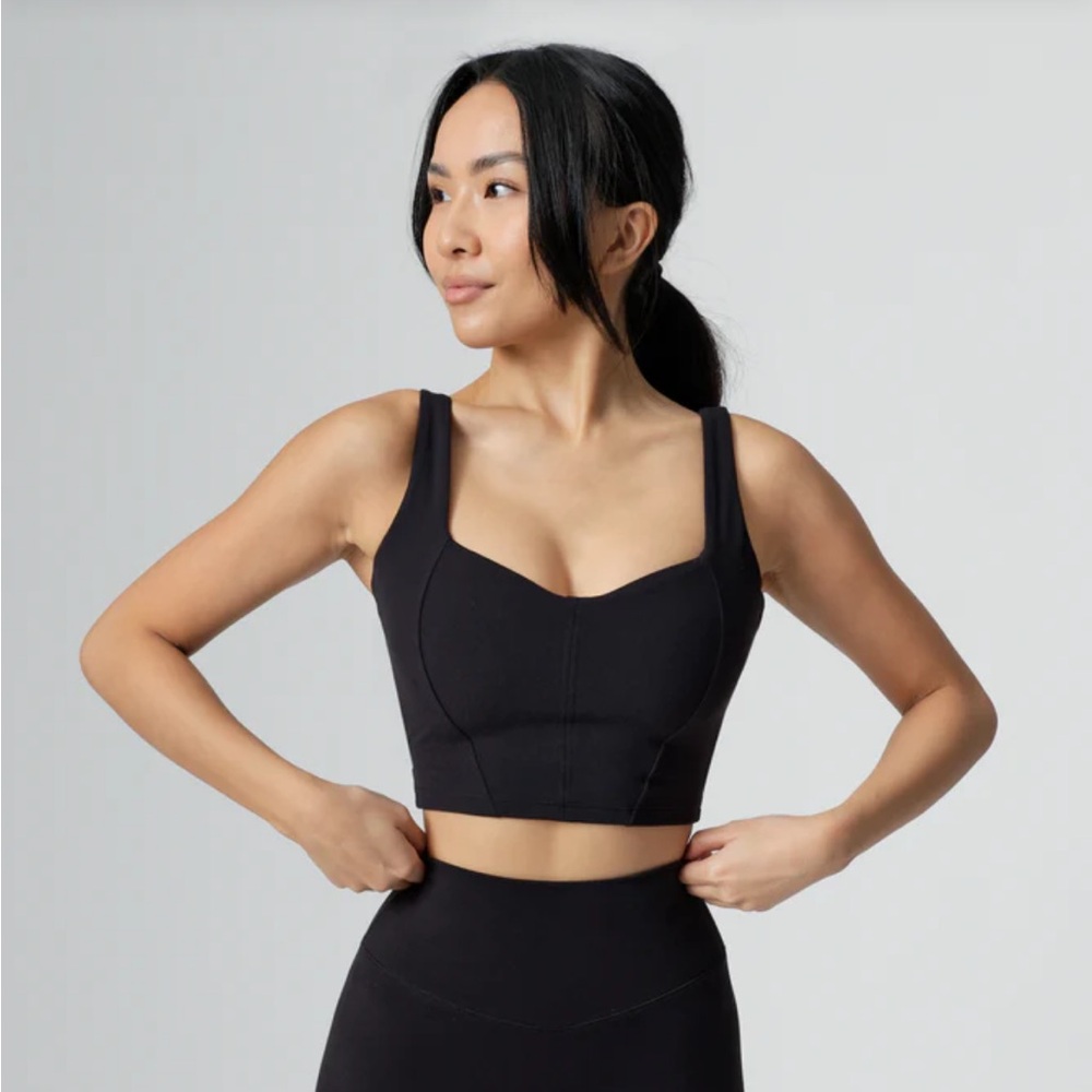 Buffbunny Collection - Covet Crop - Size Small